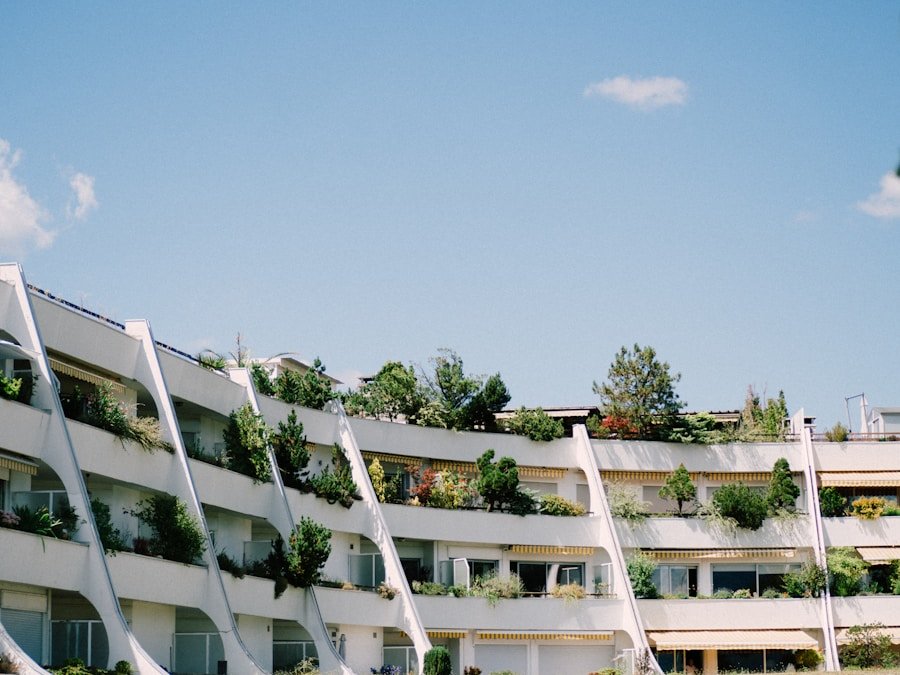 5 estrategias efectivas para reducir la huella ecológica de tu hotel o alojamiento turístico
