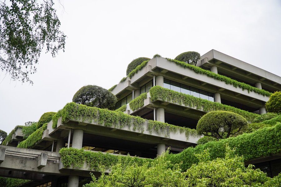 Green Glamour: The Intersection of Luxury and Circular Economy in Real Estate